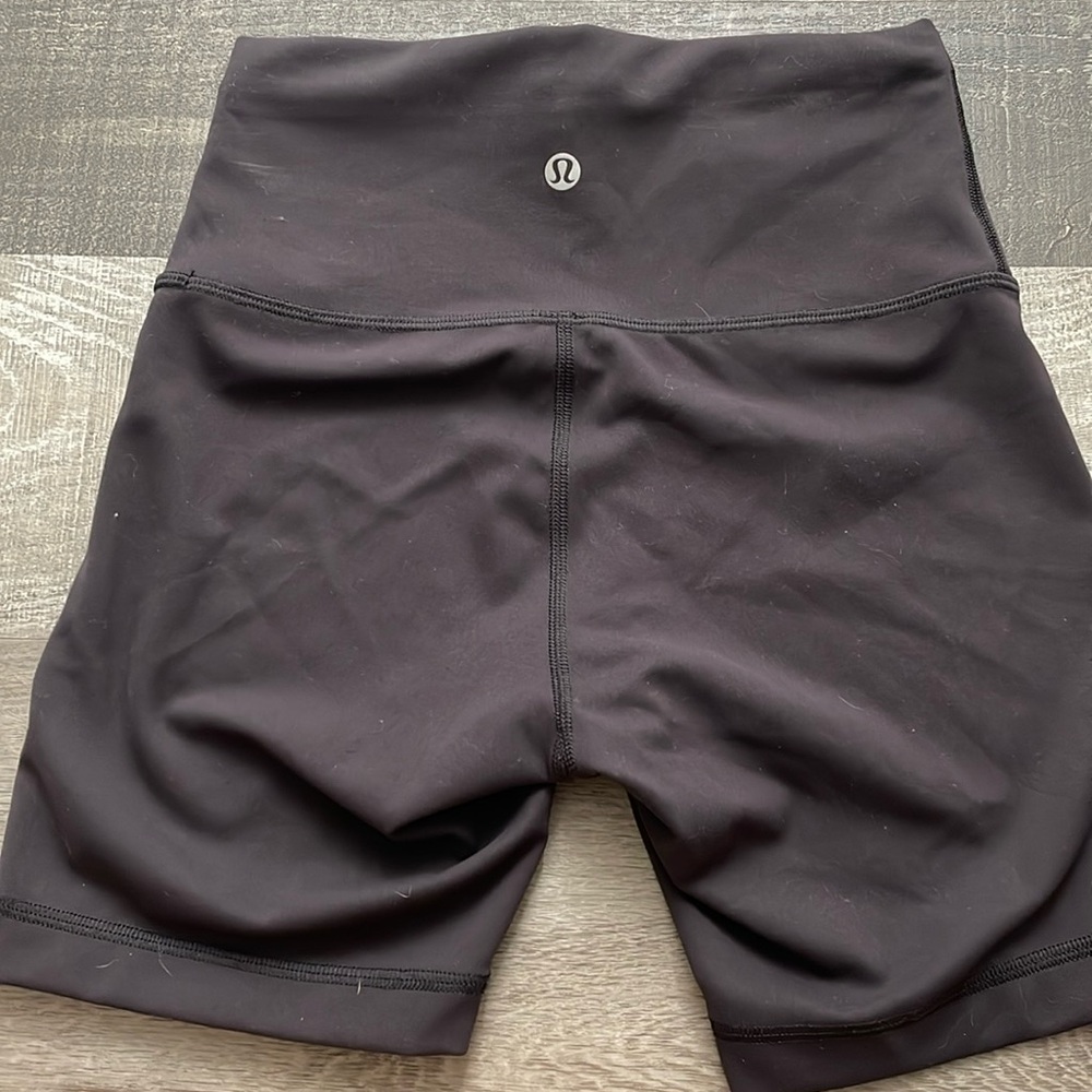Lululemon Wunder Under Shorts